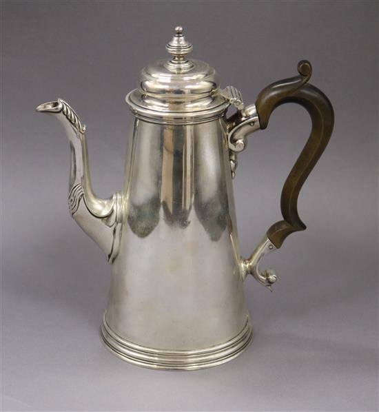 A late Victorian silver coffee pot, London, 1896, gross 21.5 oz.